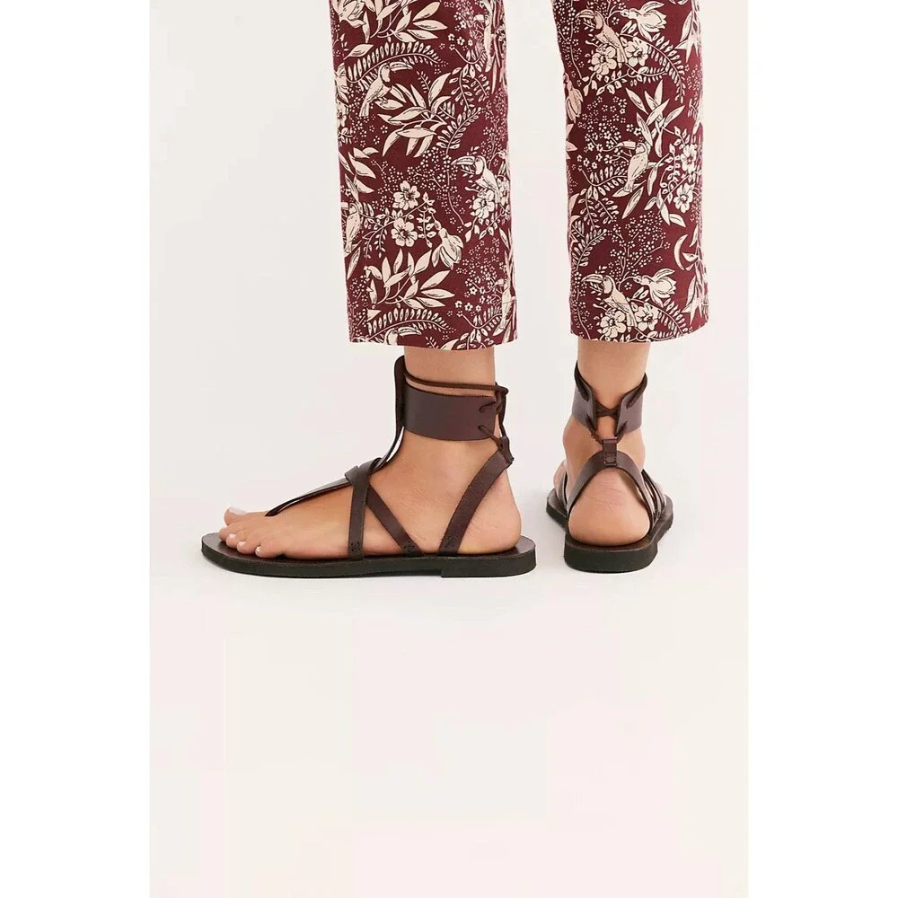 FREE PEOPLE Vacation Day Wrap Gladiator Leather Sandals Black Sz 9.5 /40